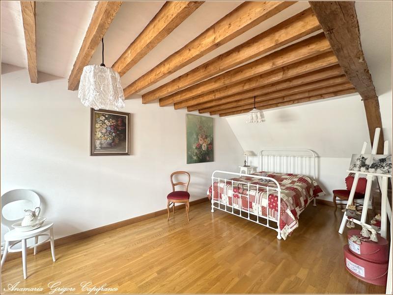 Maison de village - 231 m² - 6 pièces