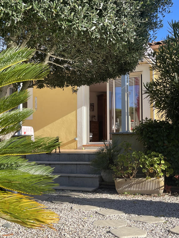 Villa - 110 m² - 4 pièces