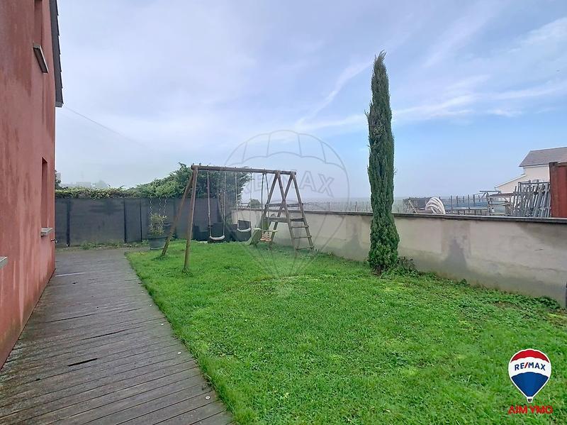 Maison - 92 m² - 4 pièces