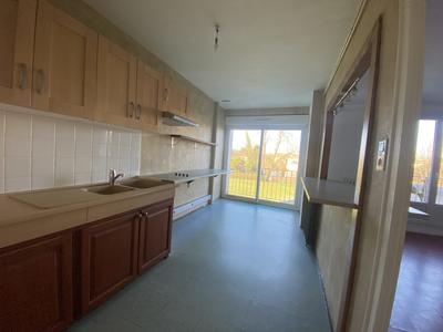 Appartement - 72 m² - 3 pièces