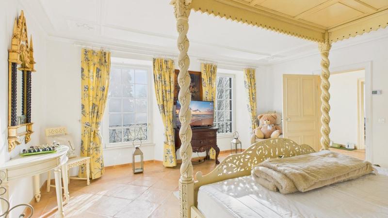 Manoir - 423 m² - 14 pièces