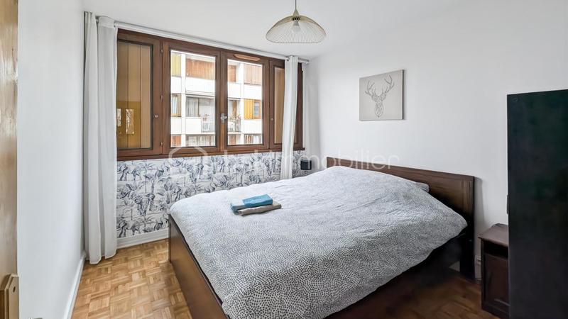 Appartement - 97 m² - 5 pièces