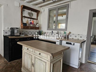 Maison - 145 m² - 6 pièces