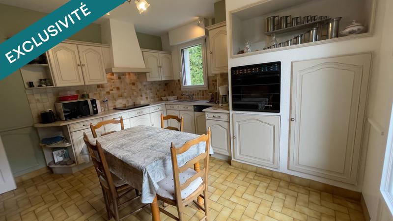 Maison - 158 m² - 7 pièces