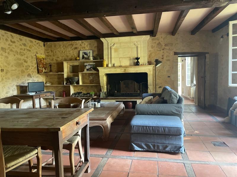 Maison ancienne - 270 m² - 7 pièces