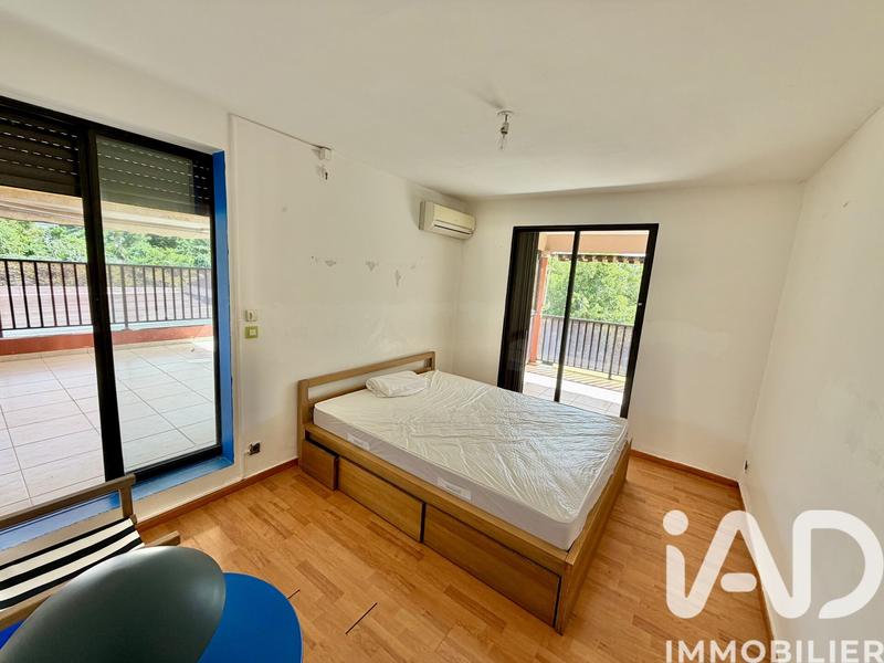 Maison - 98 m² - 4 pièces