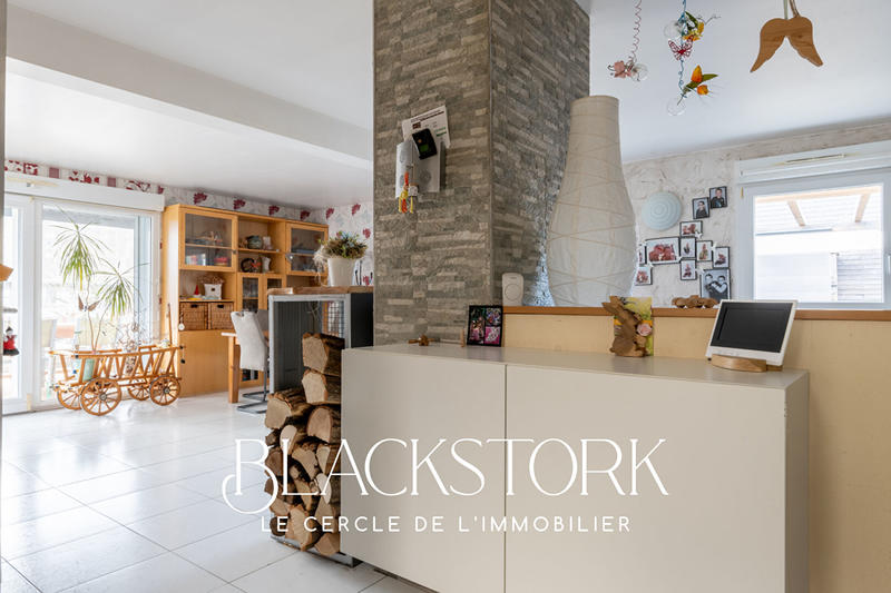 Maison - 110 m² - 5 pièces