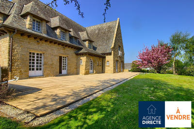 Maison bourgeoise - 480 m² - 15 pièces