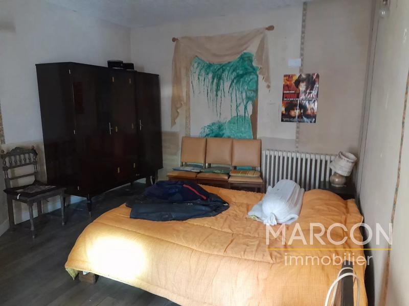 Maison de village - 90 m² - 7 pièces