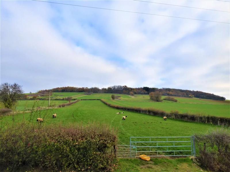 Maison - 105 m² - 8 pièces