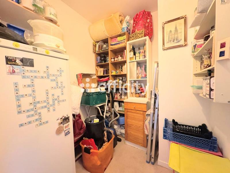 Appartement ancien - 90 m² - 4 pièces