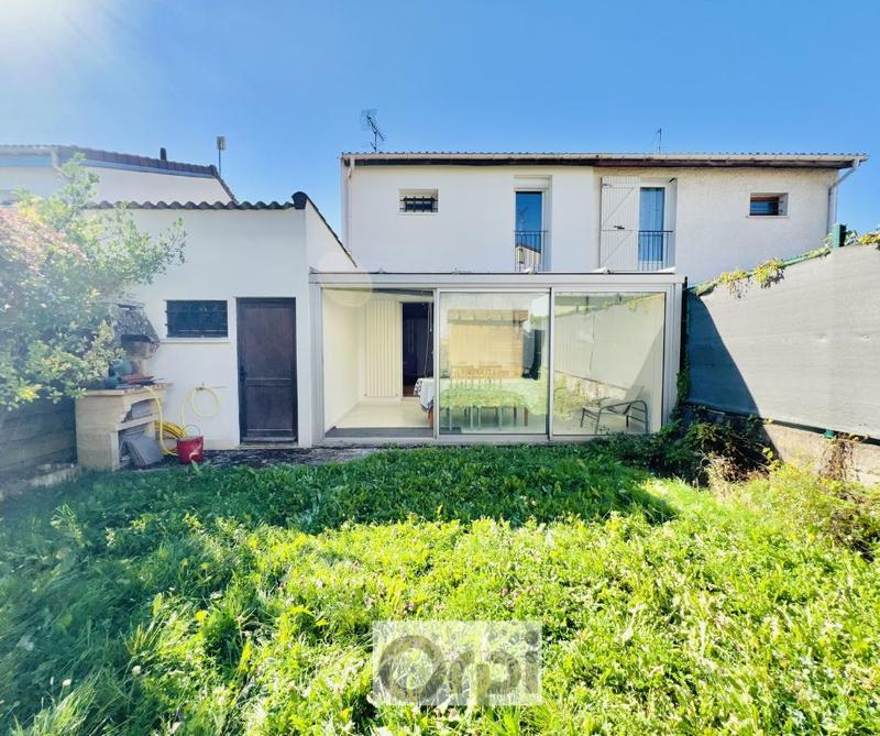 Maison - 91 m² - 4 pièces