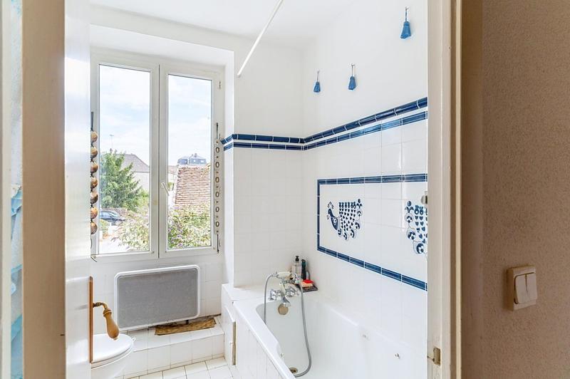 Maison - 67 m² - 5 pièces