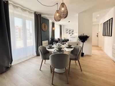 Appartement - 76 m² - 5 pièces