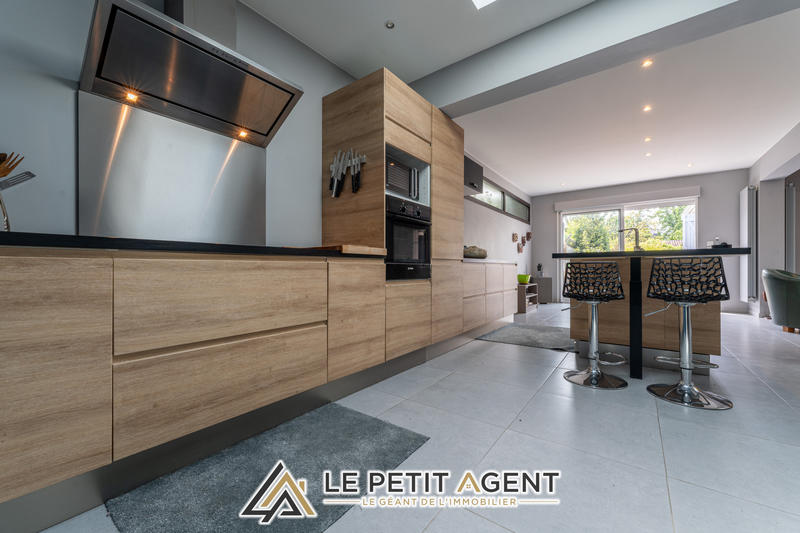 Maison - 114 m² - 4 pièces