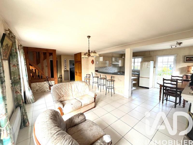 Maison - 122 m² - 6 pièces