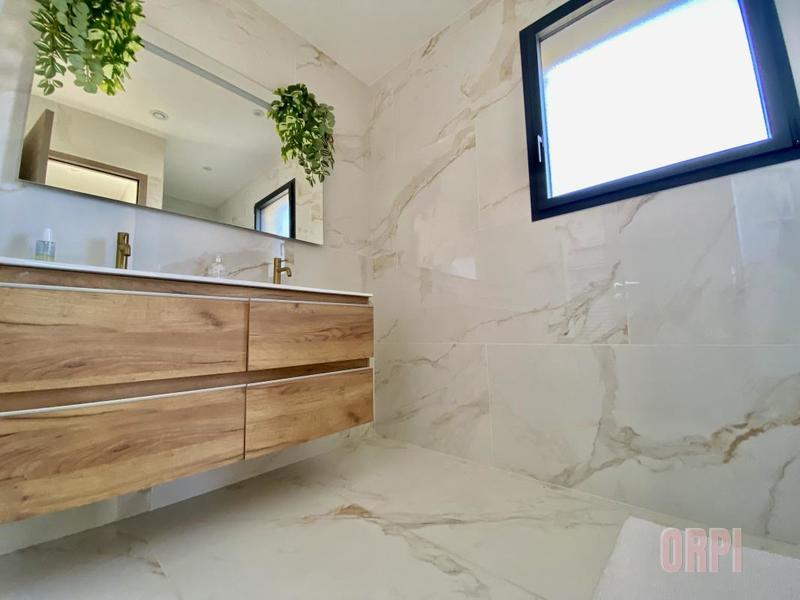 Villa - 150 m² - 5 pièces