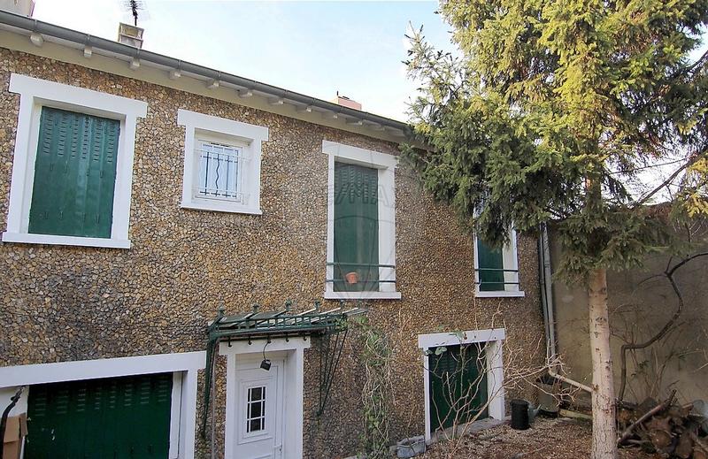 Maison - 87 m² - 5 pièces