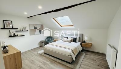 Maison - 93 m² - 5 pièces