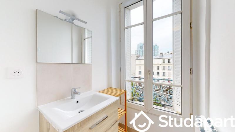 Chambre - 9 m² - 1 pièce