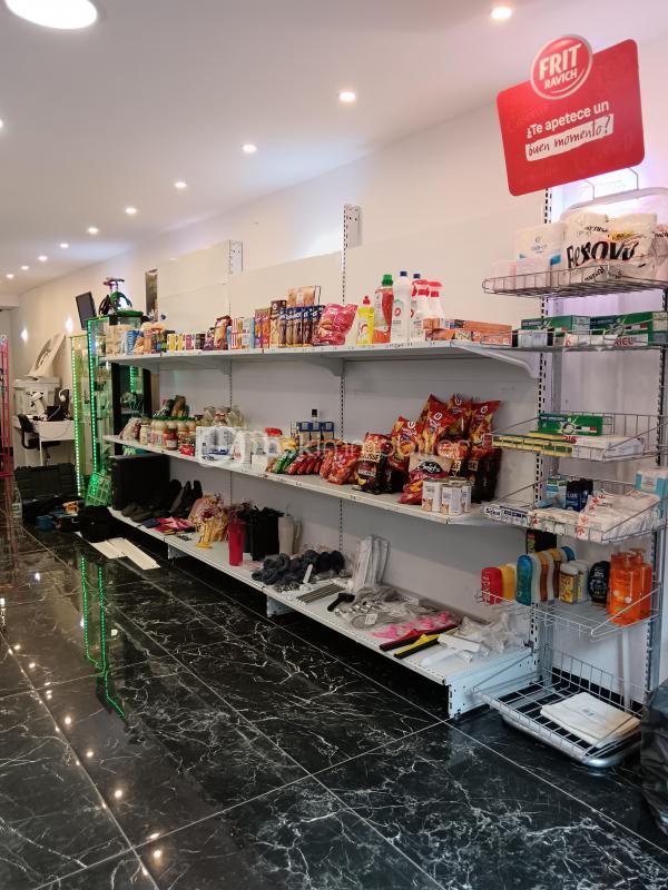 Immeuble - 211 m² - 6 pièces