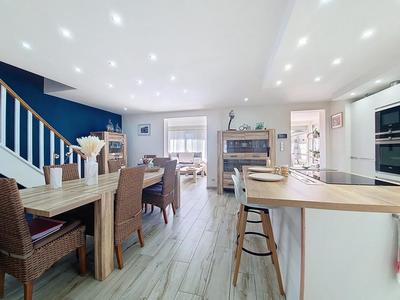 Villa - 130 m² - 5 pièces