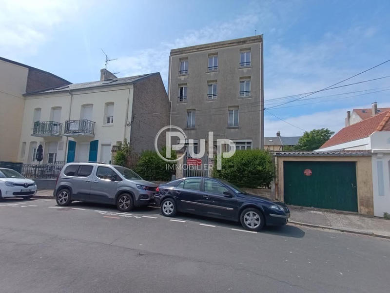 Immeuble - 300 m² - 20 pièces