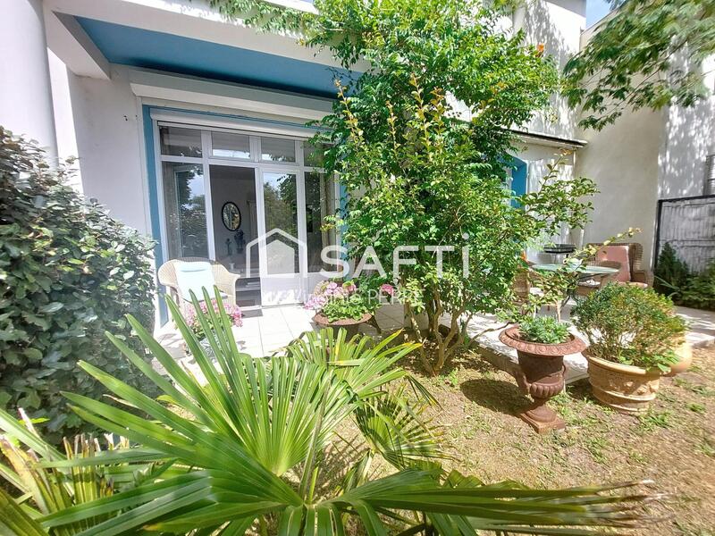 Appartement - 90 m² - 4 pièces