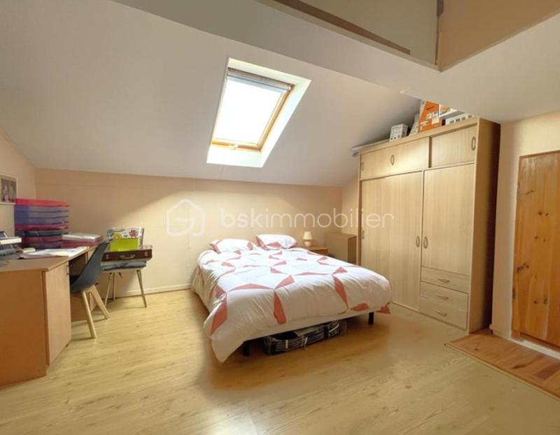 Maison - 111 m² - 4 pièces