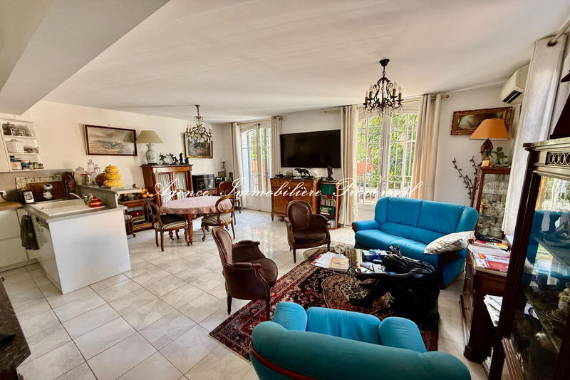 Maison - 130 m² - 6 pièces