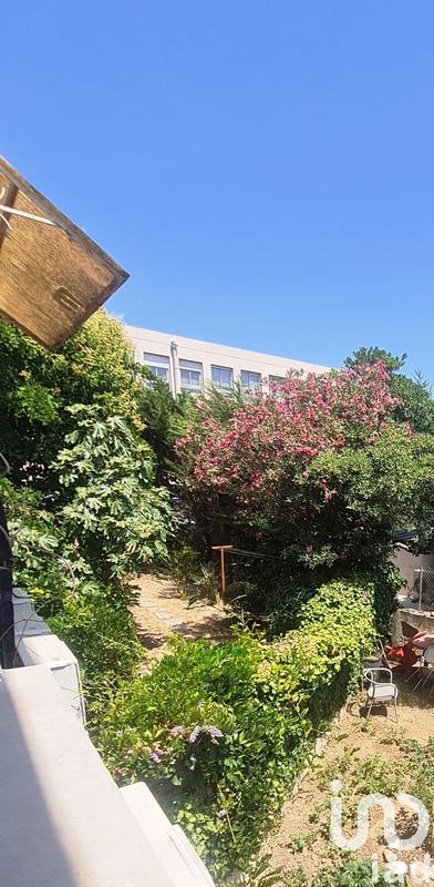 Appartement - 95 m² - 3 pièces