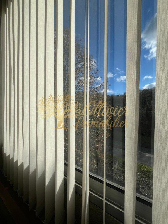 Appartement - 95 m² - 4 pièces