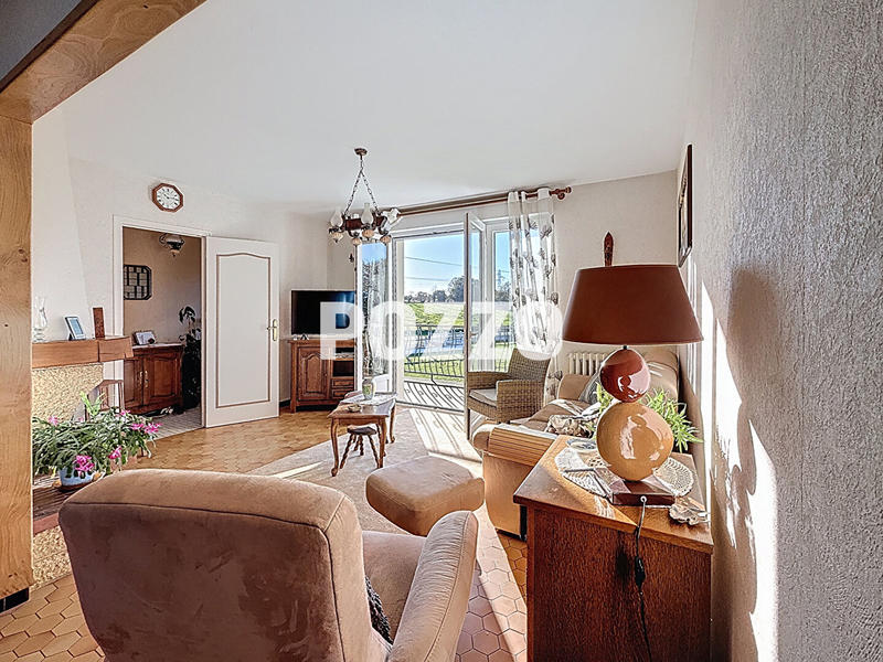 Maison - 90 m² - 6 pièces