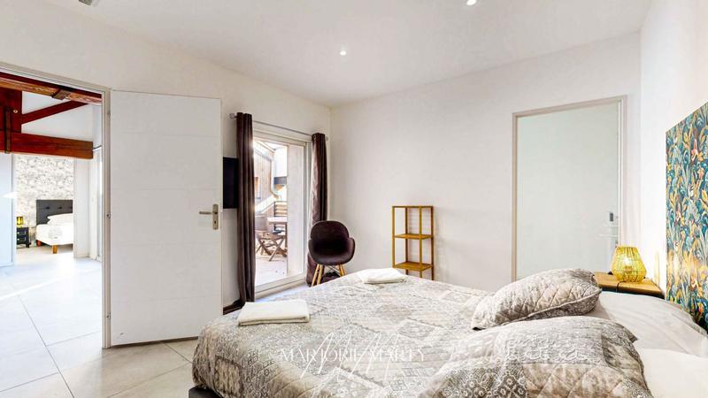 Demeure - 580 m² - 18 pièces