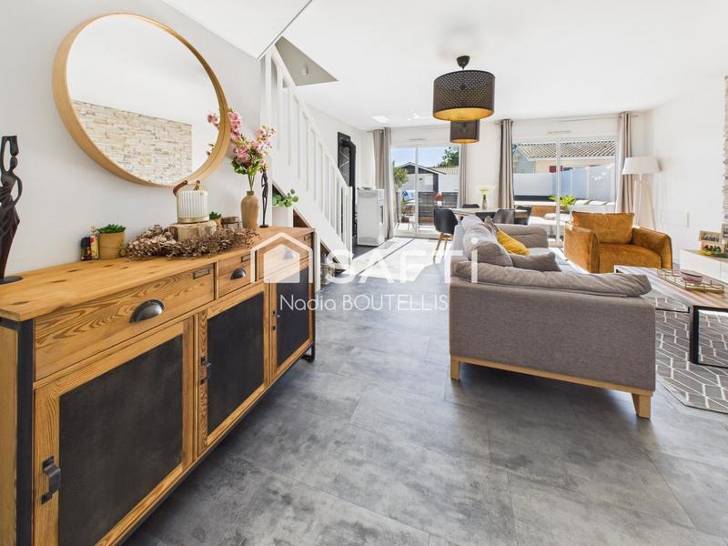 Maison - 92 m² - 4 pièces