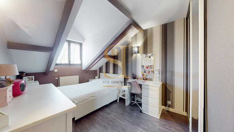 Maison - 108 m² - 7 pièces