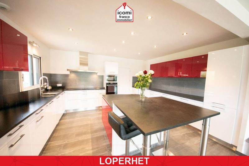 Maison - 200 m² - 5 pièces