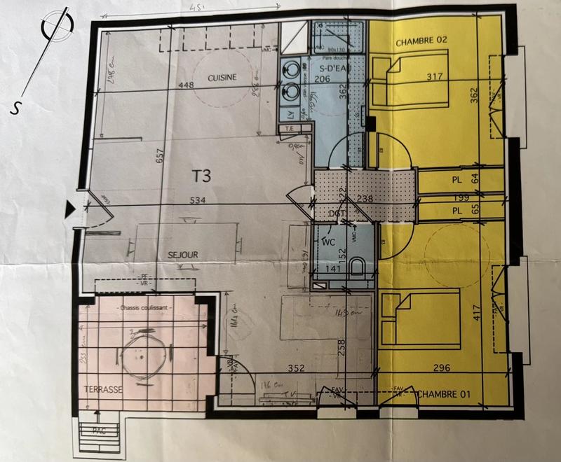 Appartement - 80 m² - 3 pièces