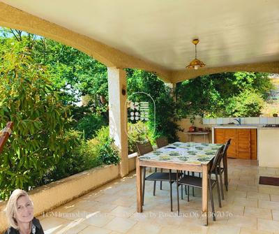 Maison - 125 m² - 5 pièces