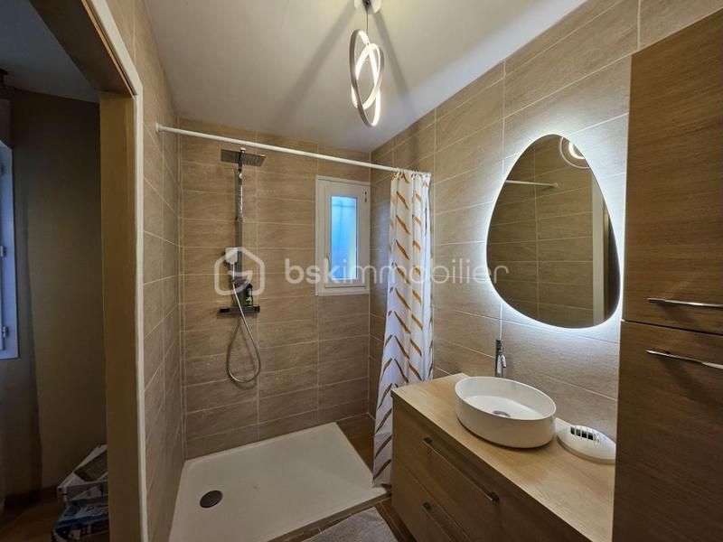 Maison traditionnelle - 123 m² - 5 pièces