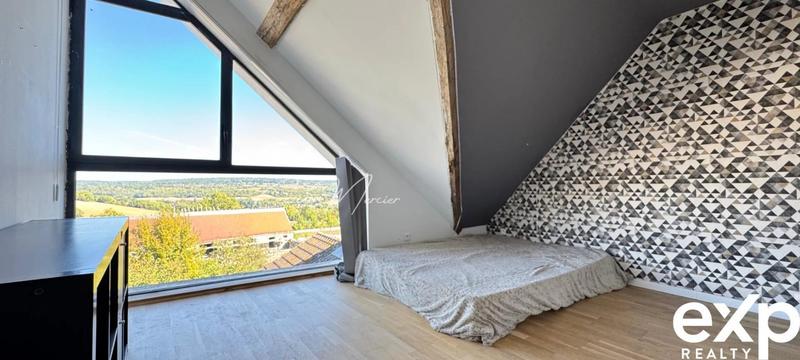 Maison - 174 m² - 7 pièces