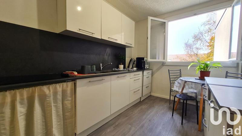 Appartement - 90 m² - 5 pièces
