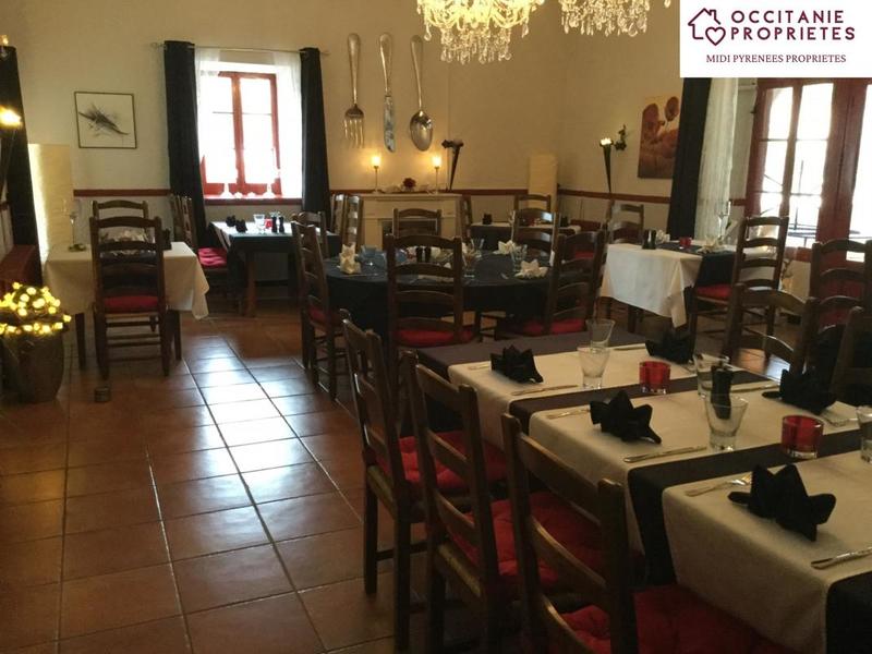 Propriété - 600 m² - 14 pièces