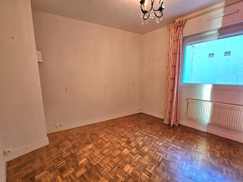 Appartement - 94 m² - 3 pièces