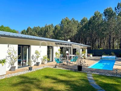 Maison - 106 m² - 4 pièces