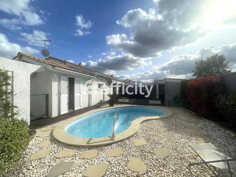 Maison - 75 m² - 4 pièces