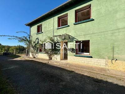 Maison - 130 m² - 7 pièces