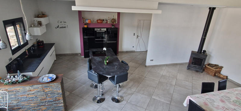 Maison - 166 m² - 6 pièces