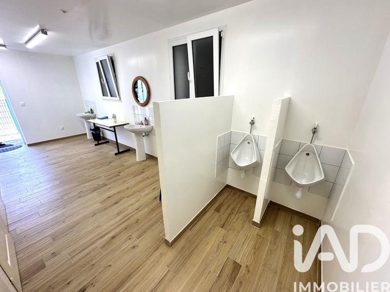 Terrain - 68 672 m²