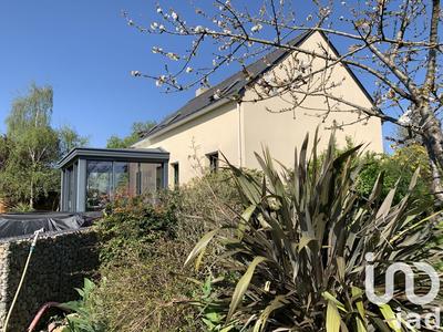 Maison - 195 m² - 8 pièces